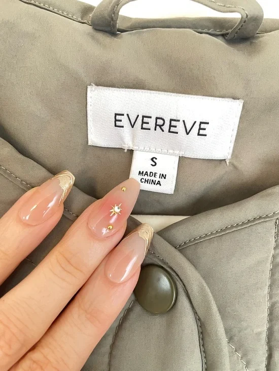 EVEREVE long green quilt jacket snap buttons with fabric belt size small - Picture 3 of 6